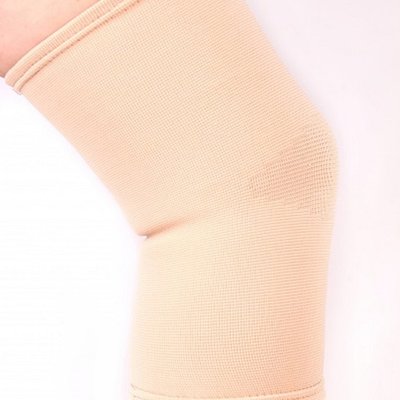 Бандаж Doctor Life для колінного суглоба еластичний бежевий KS-10 S 34907 фото